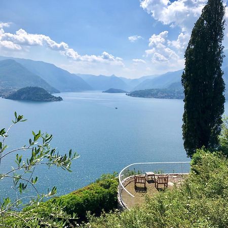 Castello Di Vezio In The Village Varenna Bagian luar foto