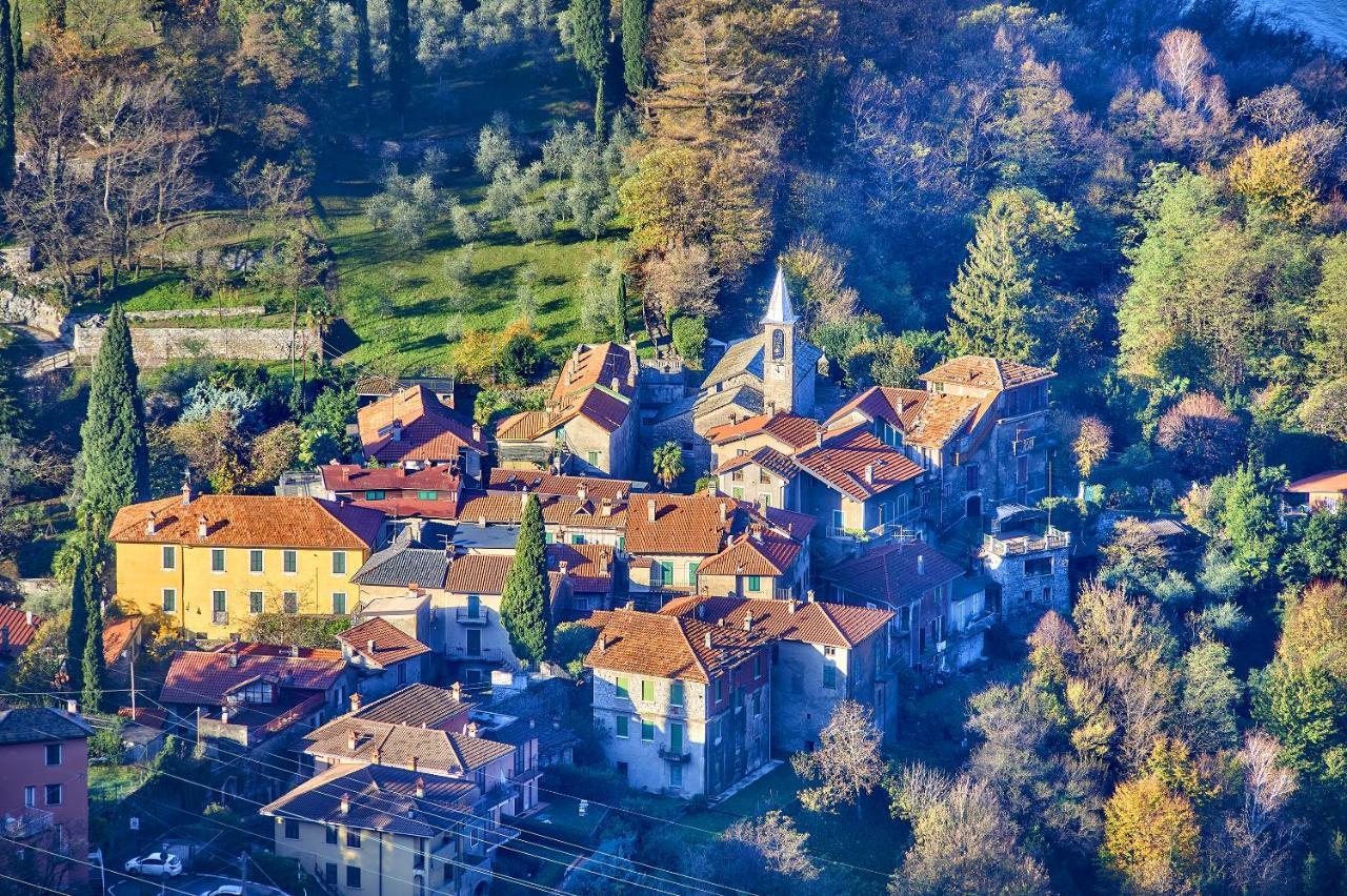 Castello Di Vezio In The Village Varenna Bagian luar foto